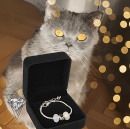BRANSOLETKA Z ZAWIESZKĄ ŁAPKA KOTA OD VIVA JEWELRY & ART