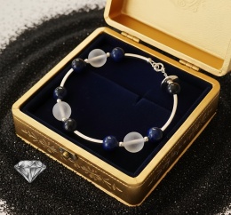 NIEBIESKA BRANSOLETKA Z LAPIS LAZULI I KAMIENIA KSIĘŻYCOWEGO ZE SREBREM OD VIVA JEWELRY & ART