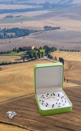 KOMPLWT BIŻUTERII Z HEMATYTÓW I BIAŁYCH SZKLANYCH PRZEKŁADEK