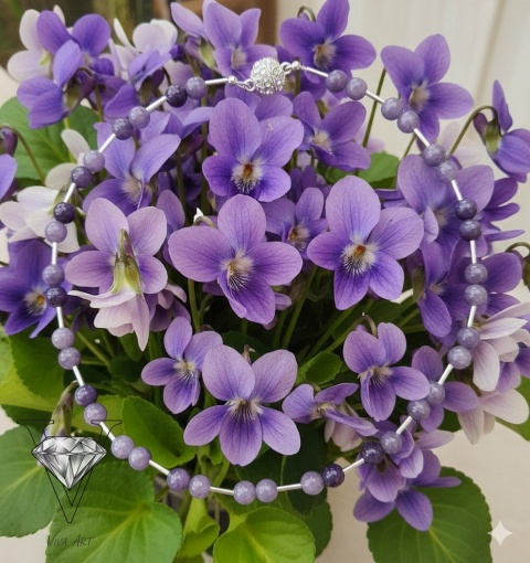 FIOLETOWY NASZYJNIK Z AMETYSTU Z ZAPIĘCIEM MAGNETYCZNYM OD VIVA JEWELRY & ART