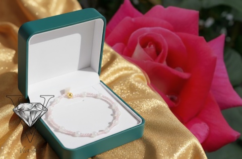 RÓŻOWY NASZYJNIK Z KAMIENIA KSIĘŻYCOWEGO I KAMIENIA KOCIE OKO OD VIVA JEWELRY &  ART