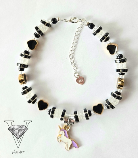 UROCZA BRANOLETKA CZASNO BIAŁA Z ZAWIESZKĄ KONIK OD VIVA JEWELRY