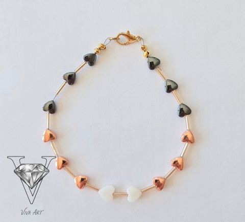 BRANSOLETKA SERCA HEMATYTOWE W KOLORACH RÓŻOWYM I CZARNYM AUTORSTWA VIVA JEWELRY & ART