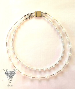 PODWÓJNY UROCZY NASZYJNIK Z SELENITU Z ZAPIĘCIEM MAGNETYCZNYM OD VIVA JEWELRY & ART