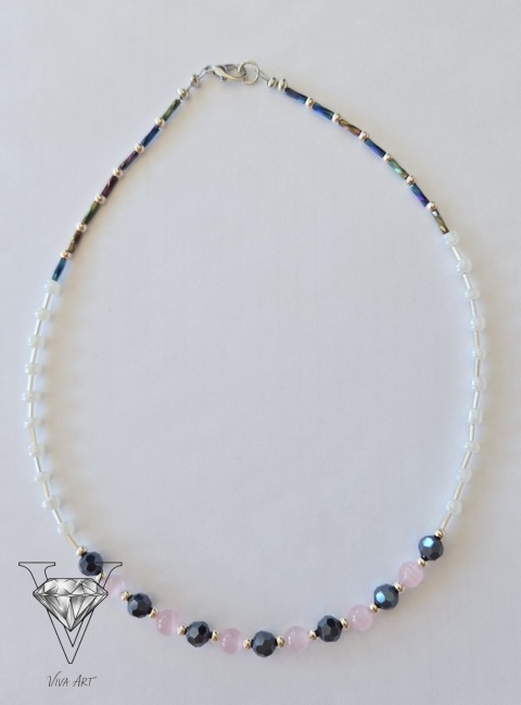 JEDYNY EGZEMPLARZ NASZYJNIKA KWIAT JABŁONI Z HEMETYTÓW I SREBRA AUTORSTWA VIVA JEWELRY & ART