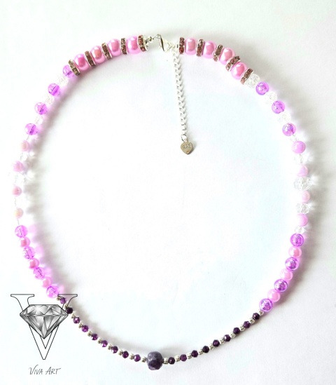 RÓŻOWY PRZEJRZYSTY NASZYJNIK OD VIVA JEWELRY & ART